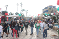 صور: حضور غفير في اليوم الثاني لفعاليات كريسماس ماركت 