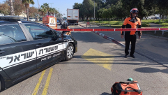  اصابة خطرة لشخص بحادث طرق بين مركبة شاحنة في بات يام 