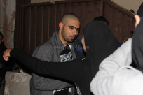  بالصور: الشاب اليافي أحمد بوبلي يتنسم الحرية بعد 15 شهراً قضاها في السجون الاسرائيلية