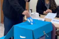 64 مرشحًا يطالبون وزير الداخلية بتأجيل انتخابات السلطات المحلية