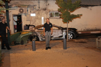  بالصور: احتراق مركبة يشتبه بعلاقتها في عملية إطلاق النار بمدينة يافا