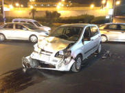  بالفيديو: 3 إصابات متفاوتة بحادث طرق بين مركبتين في مدينة يافا 