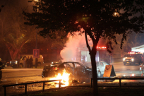 فيديو: إصابة شخصين بانفجار سيارة بالقرب من معهد أبو كبير الطبي في المدينة