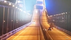 بوتين يحمل الاستخبارات الأوكرانية مسؤولية الانفجار على جسر القرم