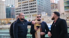  فيديو: مسابقة بين ثلاث اخوة في قراءة القرآن بشوارع بريطانيا