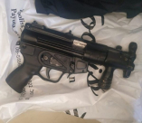   الرملة: تصريح مدعي ضد شاب بشبهة حيازة سلاح من نوع Mp5 