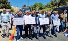 احتجاجا على آفة العنف: اللجنة القطرية تؤكد مواصلة الاعتصام في القدس 