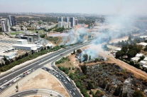 اغلاق شارع رقم 5 بمنطقة المركز بسبب حريق كبير