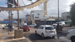 اللد : الشرطة تحاول تغريم المصلين في مسجد دهمش بالمدينة