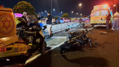  اصابة حرجة لسائق دراجة نارية على طريق 431