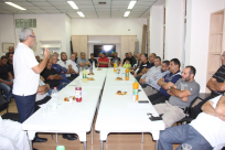 بالصور: إجتماع لمؤسسات وشخصيات يافية في المركز الجماهيري لتقريب وجهات النظر ورأب الصدع