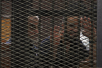 استئناف محاكمة مرسي وبديع وقيادات الإخوان بمصر
