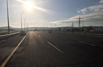 مصرع شاب واصابة فتاة بانقلاب دراجة نارية قرب اللد 