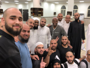 فيديو: الشاب اليافاوي عبد الفتاح زبدة يُنشد مع الشيخ منصور السالمي 