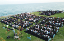 فيديو: أهالي مدينة يافا يؤدون صلاة عيد الأضحى المبارك في العراء 