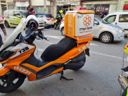  اصابة متوسطة لسيدة سقطت من شرفة منزلها بيافا 