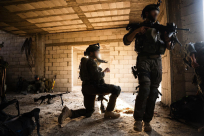 مقتل ضابط و3 جنود إسرائيليين في معارك رفح