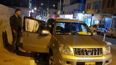 السطو على سيارة مواطن من الرملة في نعلين وسرقة حقيبته 