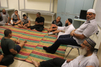  بالصور: "خيمة الهدى الدعوية" بيافا في زيارة لمركز النهوض بالشبيبة "نادي الفنون"