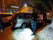 فيديو: إطلاق نار والقاء قنبلة صوتية تجاه مركبة في يافا دون اصابات 