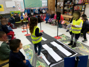 الشرطة تنظم نشاطات توعية وارشاد للاطفال حول قواعد الحرس على الطرقات بيافا