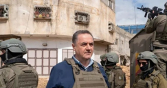 كاتس: من سيبقى في مدينة غزة سيصنف مقاتلا أو مؤيدا للإرهاب