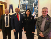 يافا: منح المربية مها عابد وسام الفروسية الأكاديمية من الحكومة الفرنسية