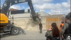 فيديو: هدم بيت لعائلة عربية في مدينة اللد 