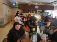 بالصور: معتمرو يافا "الفوج الثاني" يصلون إلى المدينة المنوّرة بعد أداء عمرة الربيع 