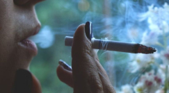 المصادقة على قانون منع تسويق منتجات التدخين 