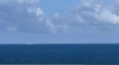 رصد سفينة المساعدات الإسبانية قبالة مدينة غزة