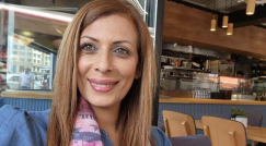 المعارف تتراجع عن مساءلة المربية صابرين مصاروة على مشاركتها بمسيرة العودة