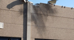 اصابتان بسقوط صاروخ على مصنع قرب عكا