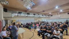  لجنة أولياء الأمور في مدرسة يافا الشاملة تعقد اجتماعاً بحضور الأهالي