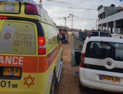  الرملة: اصابة متوسطة لعامل اثر سقوطه من علو 