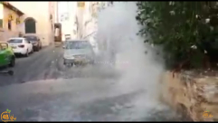 فيديو: انفجار أنبوب مياه رئيسي في مدينة يافا