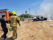 حريق سيارة وسط مدينة اللد دون وقوع إصابات