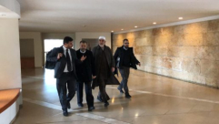  “العليا” تؤجل قرارها بخصوص تمديد الإقامة الجبرية بالقيد الإلكتروني على الشيخ رائد صلاح