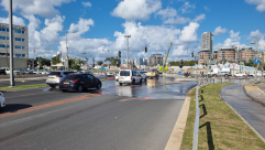 من جديد .. مياه الصرف الصحي تغمر أحد شوارع يافا