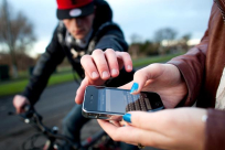  اللد: إعتقال قاصرين بشبهة سرقة هواتف "ايفون" 