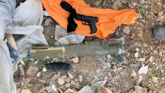 فيديو: العثور على صاروخ "لاو" ومسدس وقنبلة يدوية في اللد