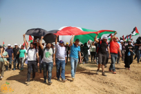 إسرائيل تحتفل بـ "يوم الاستقلال" والجماهير العربية في البلاد تستعد لمسيرة العودة