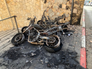 يافا: فجر اليوم .. اضرام النيران بـ3 دراجات نارية 