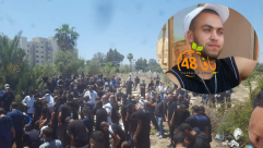  اللد: جمع من الأهالي في تشييع جثمان الشاب ابراهيم نصاصرة 