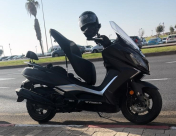 سرقة دراجة نارية جنوب يافا وصاحبها يطلب المساعدة 