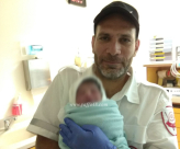  للمرة الثانية خلال شهر - سيدة تضع مولودها داخل سيارة اسعاف بيافا  