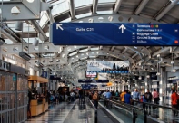 إدارة الطيران الأميركية تعلن عن تخفيض الرحلات في 40 مطارا جراء الإغلاق