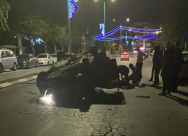  منتصف الليلة - انقلاب مركبة في مدينة الرملة واصابة شخص 