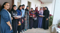 بالصور: طالبات معهد قرآني ربيع قلبي في زيارة للأطفال المرضى في مستشفى ايخيلوف