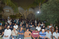 بالصور: لجنة تيسير الحج والعمرة بيافا تُنظم احتفالاً لتوديع حجاج بيت الله الحرام